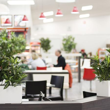 Autokeidas Forssa Motelli Buitenkant foto